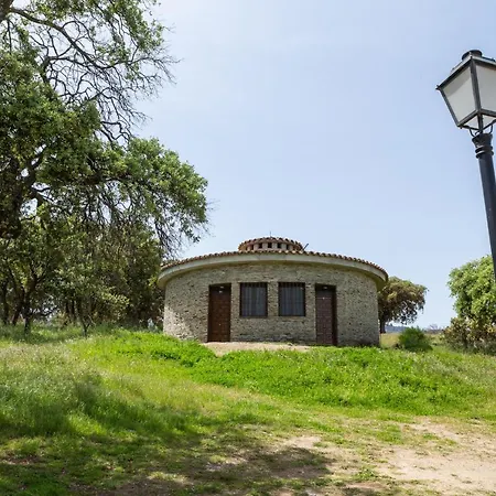 Casa rural Chozos Del Geoparque Carrascalejo