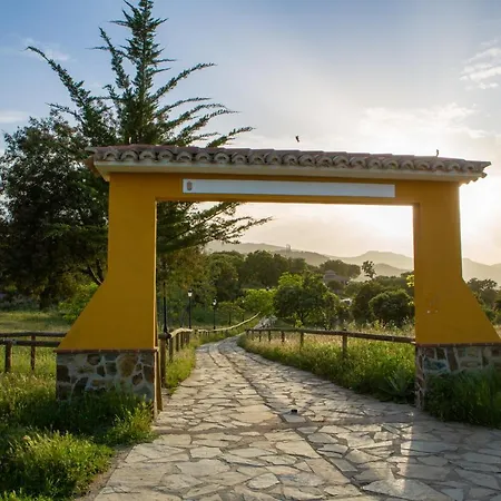 Chozos Del Geoparque * Carrascalejo
