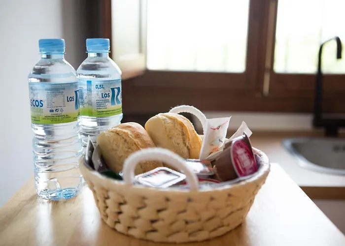 Chozos Del Geoparque * Carrascalejo